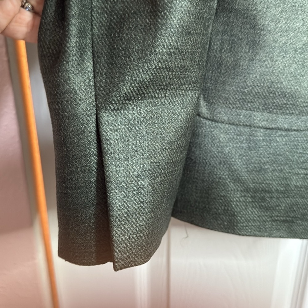 Nipon Boutique Vintage Olive Green Blazer with Brown Accents Size 8 - Picture 5 of 11
